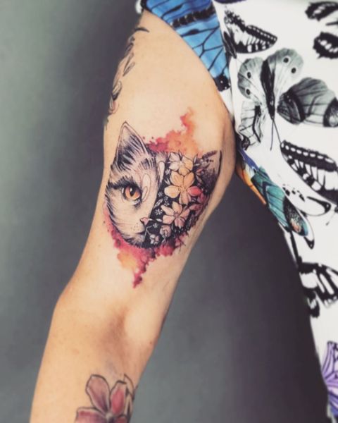 Татуировка Кота на Руке для Женщин